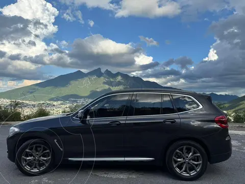 BMW X3 xDrive30i usado (2021) color Negro Zafiro precio $480,000