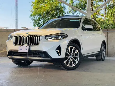 BMW X3 xDrive30e usado (2023) color Blanco precio $979,000