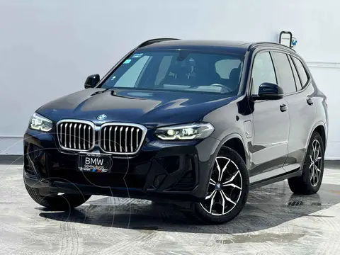 BMW X3 xDrive30e usado (2023) color Negro precio $939,000