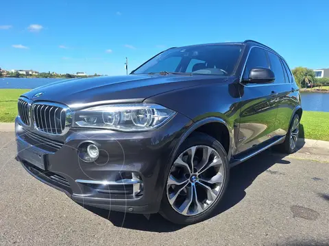 BMW X5 xDrive 35i Pure Excellence usado (2017) color Gris Sophisto precio u$s47.900