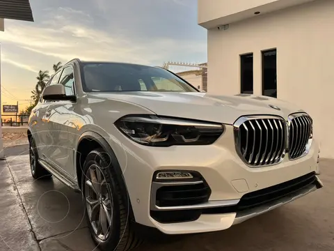 BMW X5 xDrive40i usado (2021) color Blanco Mineral precio $998,000