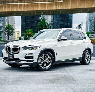BMW X5 xDrive45e (Hibrido Conectable) usado (2020) color Blanco financiado en mensualidades(enganche $171,380 mensualidades desde $16,906)