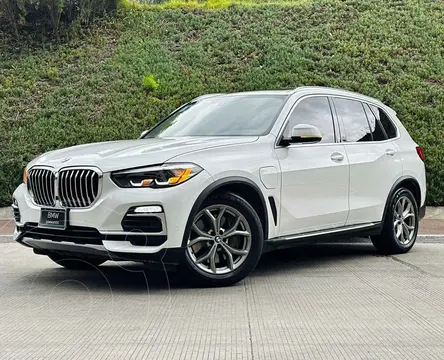 BMW X5 xDrive45e (Hibrido Conectable) usado (2020) color Blanco financiado en mensualidades(enganche $215,800 mensualidades desde $16,832)