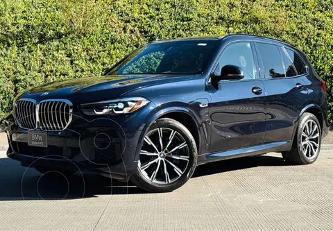 BMW X5 xDrive45e usado (2023) color Azul precio $1,399,000