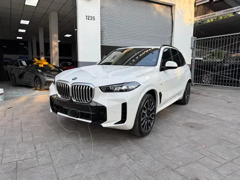 BMW X5 xDrive 50e usado (2025) color Blanco precio $1,779,900