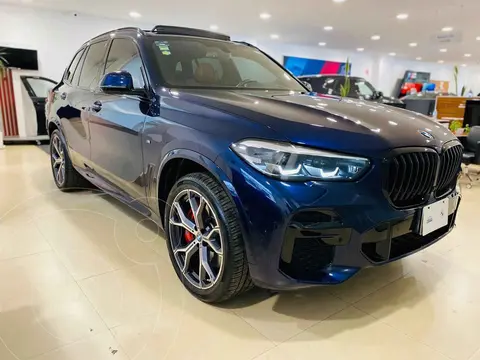 foto BMW X5 M50i usado (2023) color Azul precio $1,649,000
