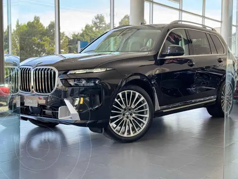 BMW X7 xDrive40i usado (2025) color Negro financiado en mensualidades(enganche $485,496 mensualidades desde $47,894)