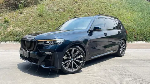 BMW X7 M50i usado (2022) color Azul precio $1,450,000