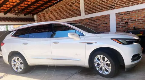 Buick Enclave Avenir usado (2018) color Blanco precio $375,000