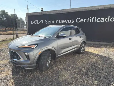 Buick Encore GX Avenir usado (2024) color Gris precio $533,000