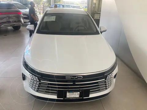 BYD King DM-i usado (2025) color Blanco financiado en mensualidades(enganche $100,000 mensualidades desde $8,500)