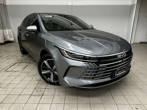 BYD King DM-i usado (2025) color Gris financiado en mensualidades(enganche $177,650 mensualidades desde $7,632)