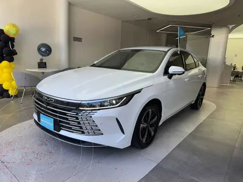 BYD King DM-i usado (2025) color Blanco financiado en mensualidades(enganche $86,378 mensualidades desde $9,169)