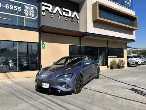 BYD Seal AWD usado (2024) color plateado precio $649,800