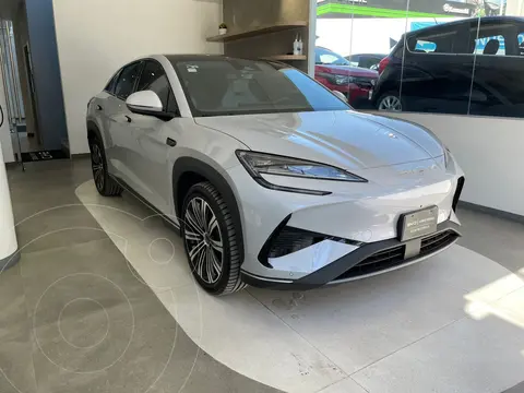 BYD Sealion 7 EV AWD usado (2025) color Gris precio $870,000
