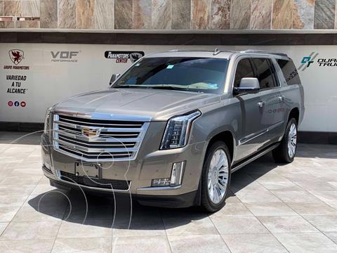 Cadillac Escalade ESV Platinum usado (2019) color Beige precio $1,235,000