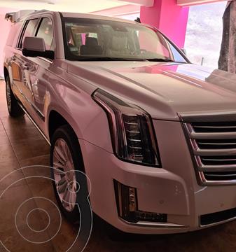 Cadillac Escalade ESV Platinum usado (2016) color Blanco Diamante precio $820,000