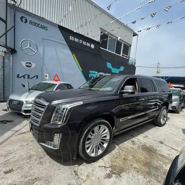 Cadillac Escalade ESV Paq P Platinum usado (2015) color Gris Tormenta precio $550,000