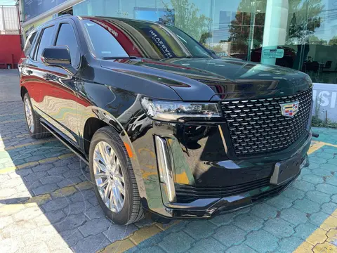 Cadillac Escalade Premium Luxury usado (2024) color Negro financiado en mensualidades(enganche $532,125 mensualidades desde $44,931)