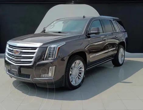 Cadillac Escalade 4x4 Platinum usado (2017) color Gris precio $899,900