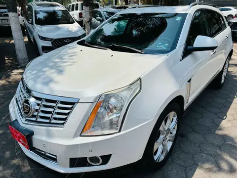 Cadillac SRX Premium usado (2015) color Blanco precio $237,000