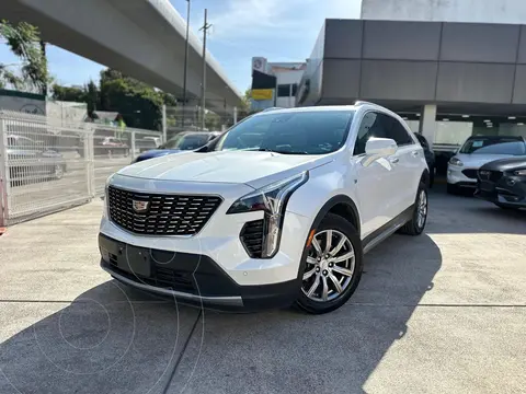 Cadillac XT4 Premium Luxury usado (2021) color Blanco precio $550,000