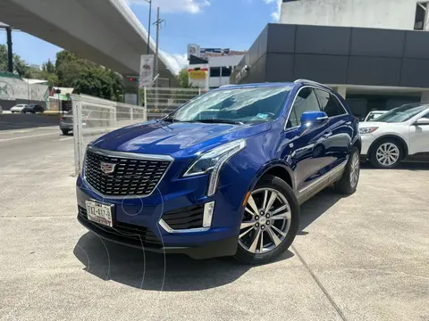 Cadillac XT5 Sport usado (2023) color Azul Marino financiado en mensualidades(enganche $149,600 mensualidades desde $16,795)