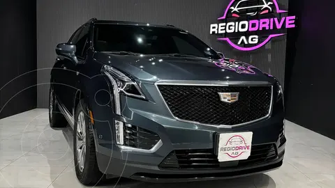 Cadillac XT5 Sport usado (2021) color Azul Metalico precio $719,900