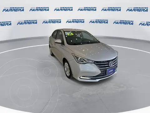 Changan Alsvin 1.5L Aut usado (2024) color plateado financiado en mensualidades(enganche $53,000 mensualidades desde $4,396)