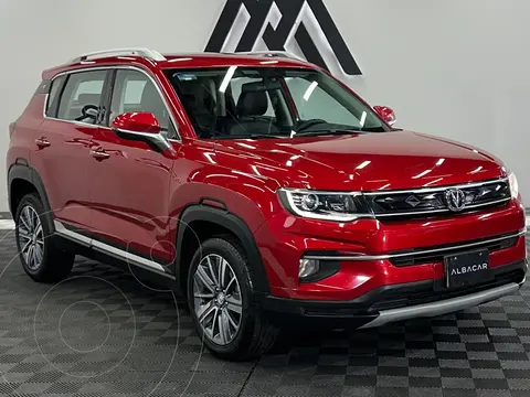 Changan CS35 Plus 1.6L usado (2022) color Rojo precio $269,999