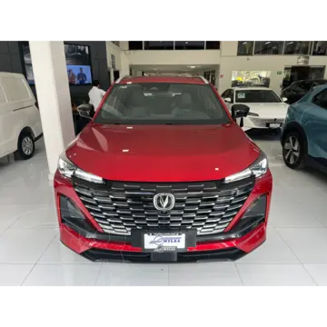 Changan CS55 Plus Premium usado (2024) color Rojo precio $479,000
