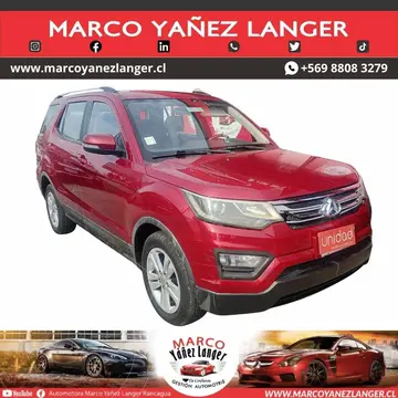Changan CX70 Comfort usado (2021) color Rojo precio $8.990.000
