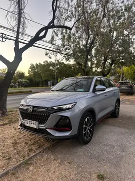 Changan X7 Plus Elite 7 Asientos usado (2025) color Gris precio $15.300.000