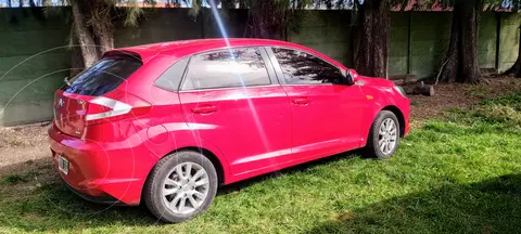 Chery Fulwin 1.5 5P usado (2015) color Rojo Pasion precio $10.500.000