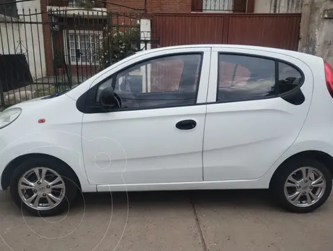 Chery QQ Confort Security usado (2018) color Blanco precio $11.800.000