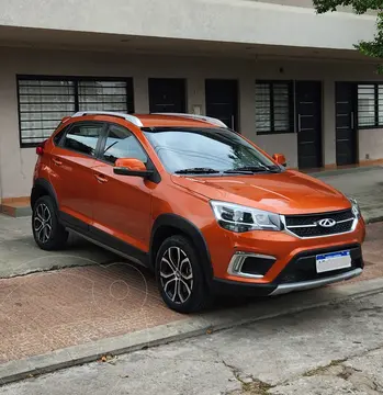 Chery Tiggo 2 Comfort 1.5 usado (2019) color Naranja precio $16.900.000