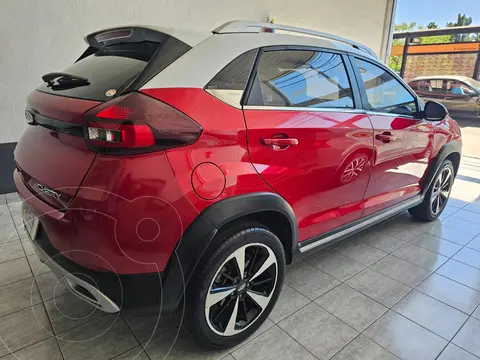 Chery Tiggo 2 Luxury 1.5 usado (2022) color Rojo precio $23.900.000