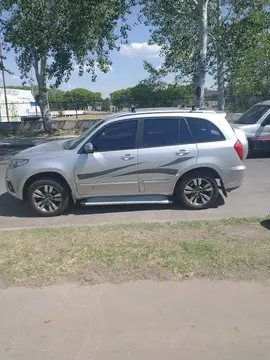 Chery Tiggo 3 1.6 4x2 Luxury usado (2017) color Plata precio $4.300.000