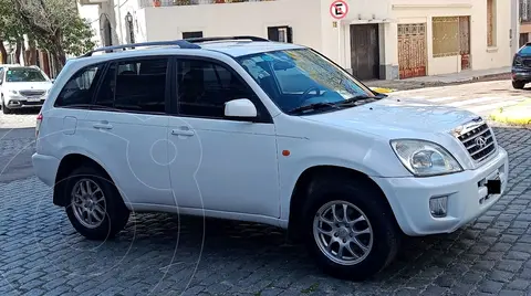 Chery Tiggo 2.0 4x2 Confort usado (2013) color Blanco precio $10.800.000