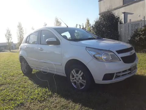 Chevrolet Agile LTZ usado (2012) color Blanco precio u$s10.450