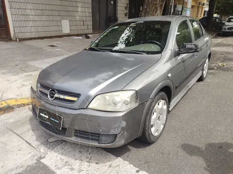 Chevrolet Astra GL 2.0 5P usado (2004) color Gris precio $5.800.000