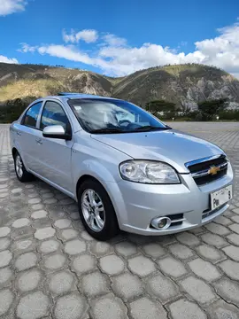 Chevrolet Aveo Emotion Advance usado (2017) color Plata precio u$s12.500