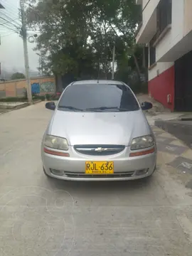 Chevrolet Aveo Family 1.5L Ac usado (2012) color Plata precio $27.000.000