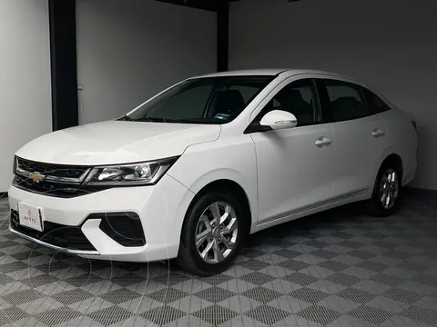 Chevrolet Aveo HB LT usado (2024) color Blanco precio $228,000