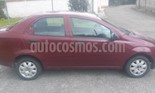 foto Chevrolet Aveo Sedán 1.6L Aut usado (2005) color Rojo precio u$s2.000