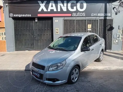 Chevrolet Aveo LS usado (2012) color Gris precio $8.400.000