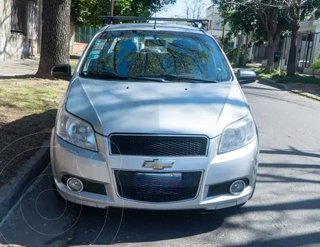 Chevrolet Aveo LT usado (2012) color Plata precio $7.500.000