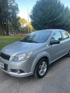 Chevrolet Aveo LT usado (2013) color Gris Plata  precio u$s7.500