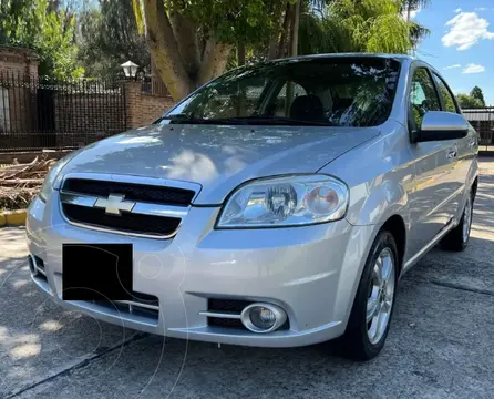 Chevrolet Aveo LT usado (2012) color Plata precio $9.900.000