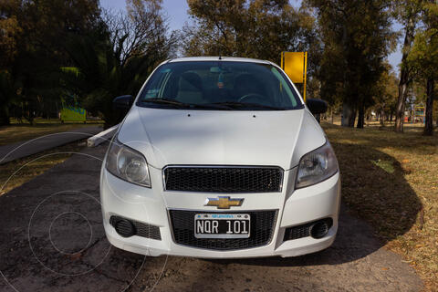 Chevrolet Aveo LS usado (2014) color Blanco precio $1.620.000